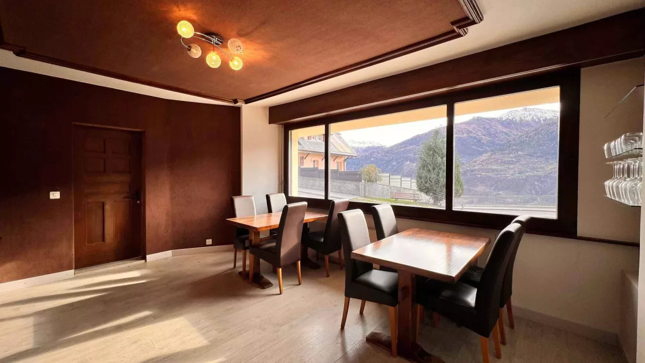 BELLE AFFAIRE - RESTAURANT A RÉNOVER !