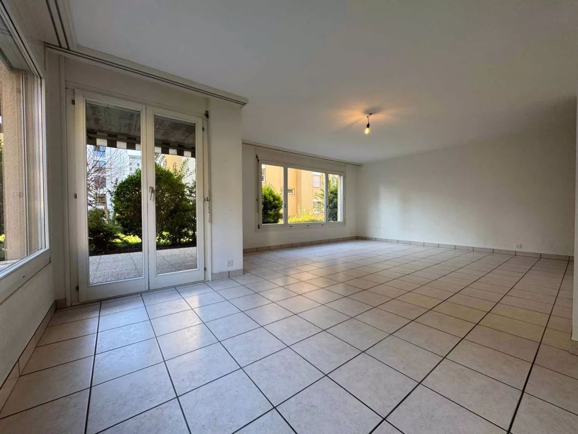 Charmant logement de 3.5 pièces au rez-de-chaussée d'environ 90m2