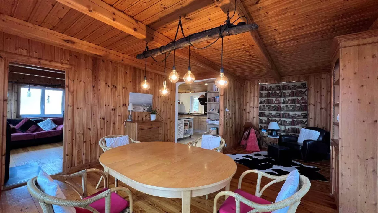 Vente Cadre de vie idyllique, chalet familial sans nuisances !