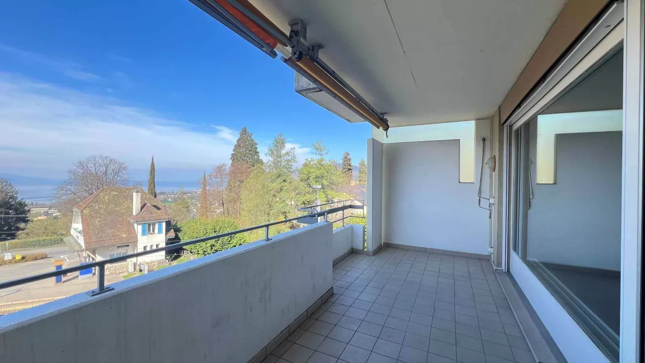 Vente Bel appartement de 94 m2 pondéré avec grand balcon sur la commune de Montreux.