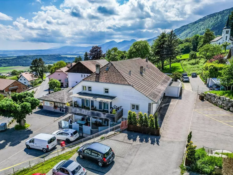 Vente Immeuble locatif à Villars-Burquin