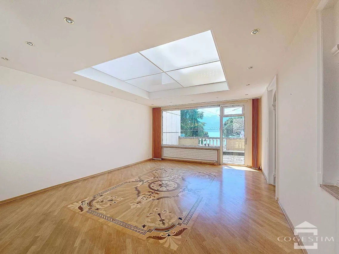 Vente Magnifique et spacieux duplex au centre de Montreux