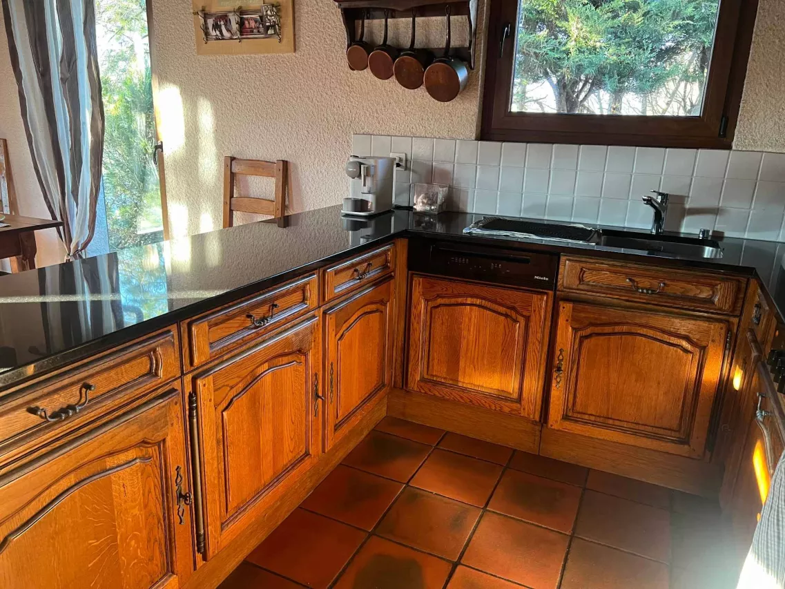 Vente Magnifique villa individuelle avec grand jardin entièrement clôturé