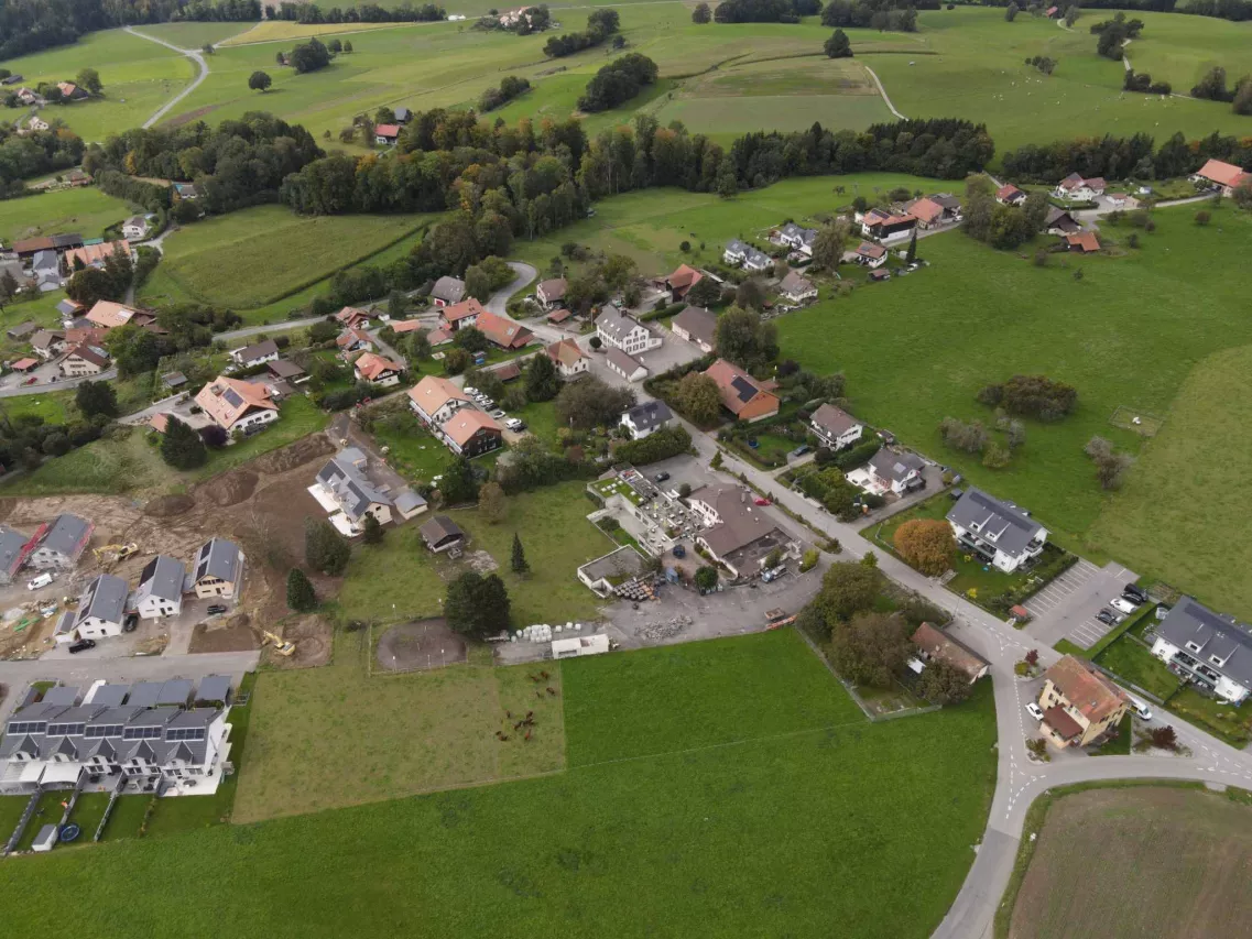 Vente Auberge avec centre de loisirs et projet d'extension – 11'500m2 de terrain -Écoteaux