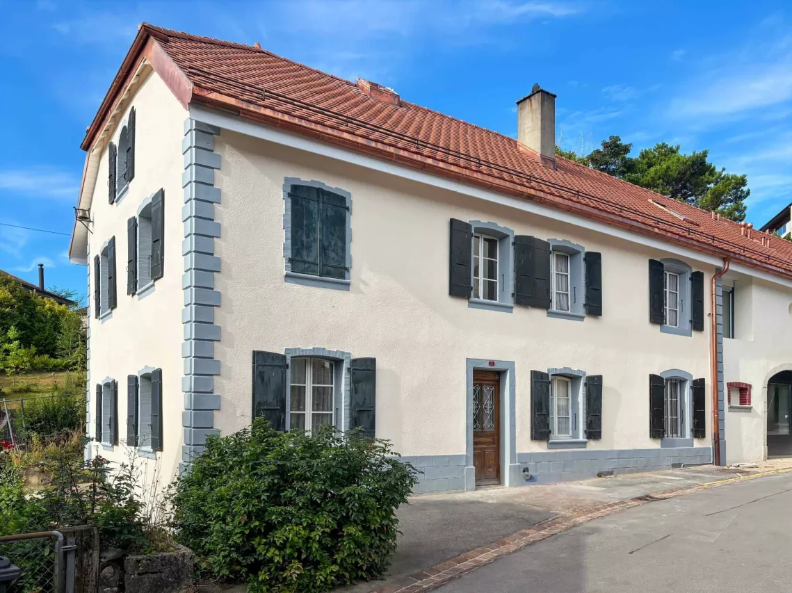Aubonne - Maison villageoise à rénover au cœur d'Aubonne