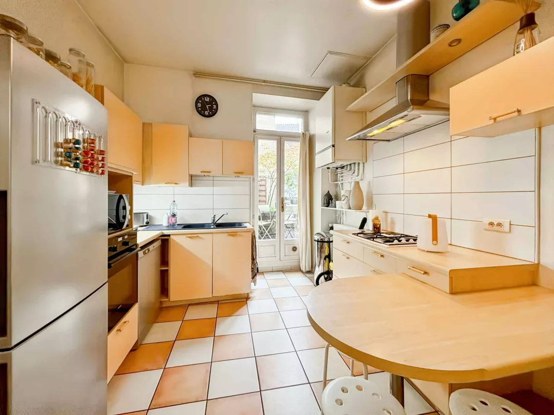 Appartement T4 de charme avec terrasse de 80 m2- LA ROCHE SUR FORON