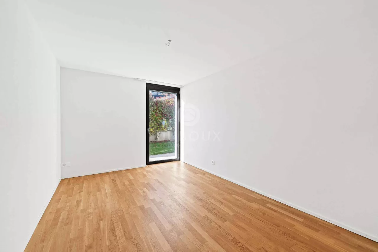 Superbe appartement de 4,5 pièces avec jardin privatif à Chessel