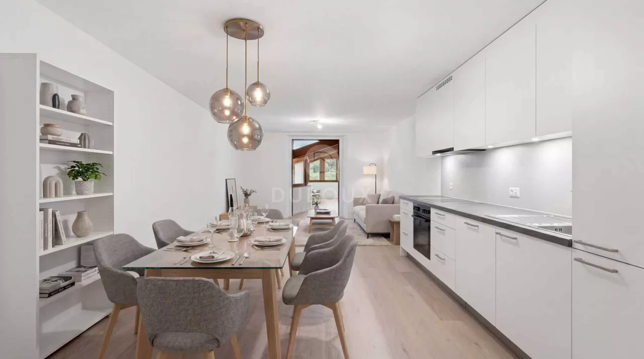 Vente MAISON VILLAGEOISE DE 4 PCS ENTIÈREMENT RÉNOVÉE DANS LE VIEUX BOURG