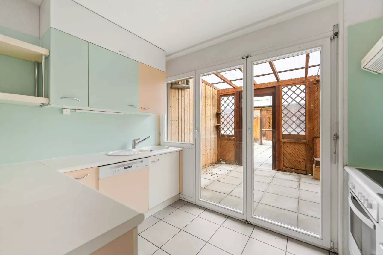 Chavornay - SPACIEUX 4.5 PIÈCES EN TRIPLEX AU CŒUR DE CHAVORNAY