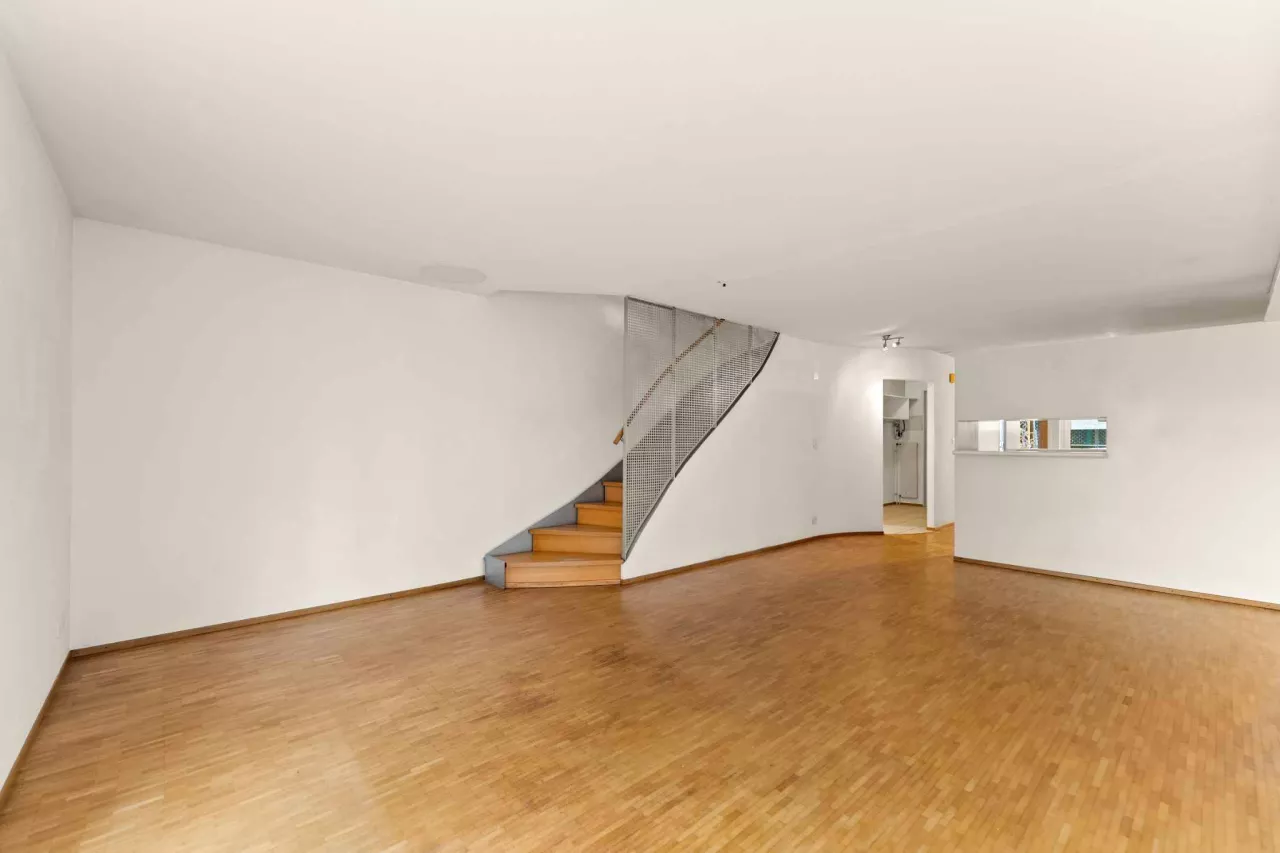 Chavornay - SPACIEUX 5.5 PIÈCES EN TRIPLEX AU CŒUR DE CHAVORNAY