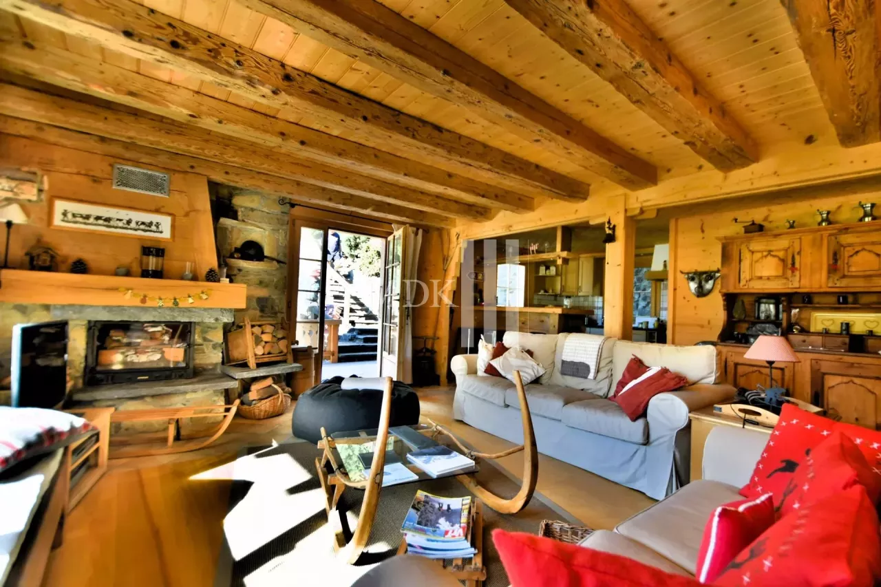 Chalet meublé à louer pour l'hiver 24-25 à Champéry !