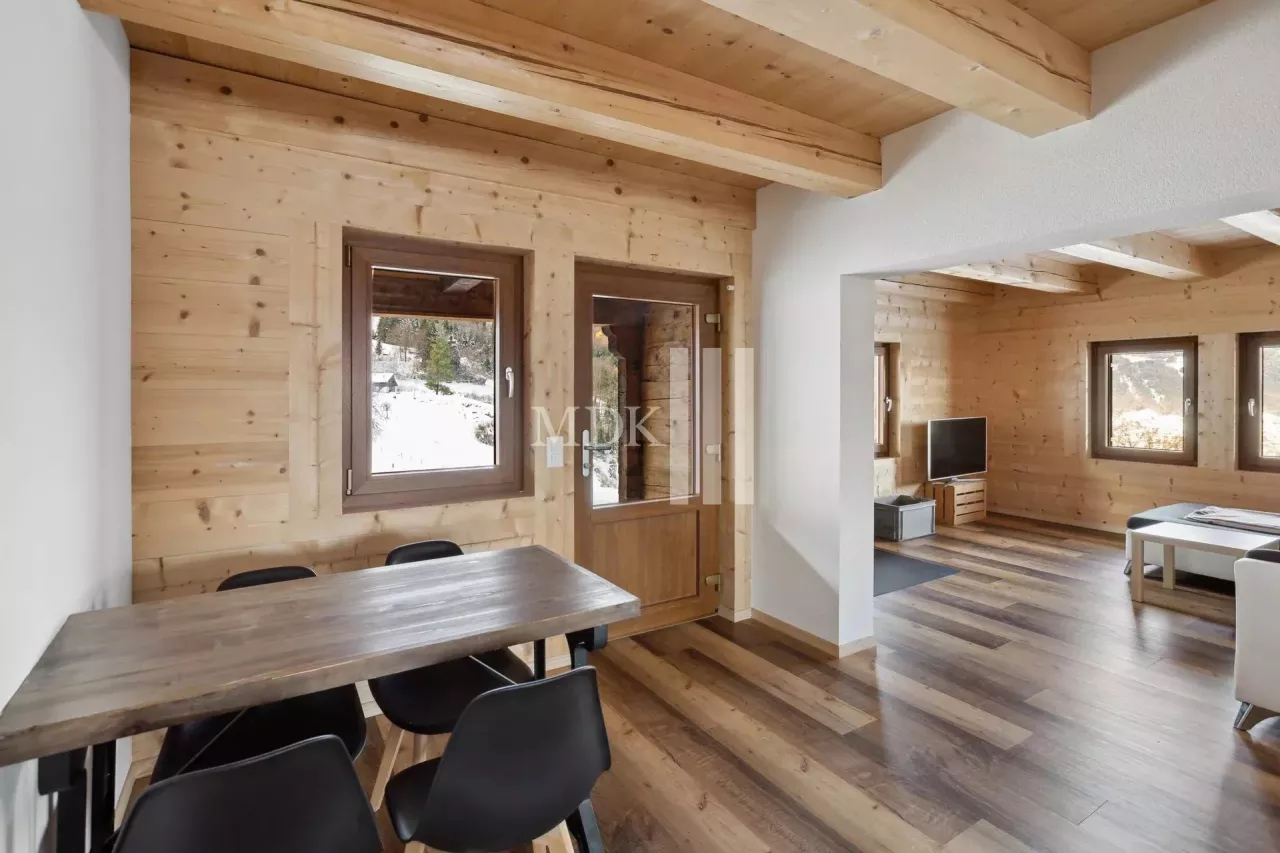 Magnifique chalet rénové et isolé