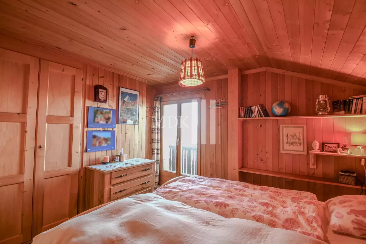 Charming chalet with unobstructed view