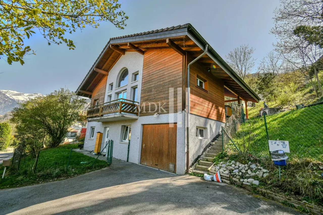 Beau chalet dans un quartier calme