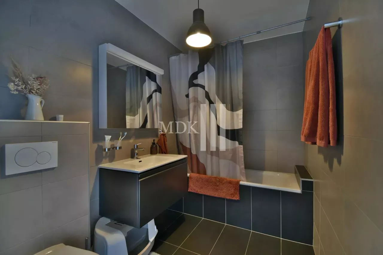 A louer au Bouveret, un appartement de 3.5  pièces