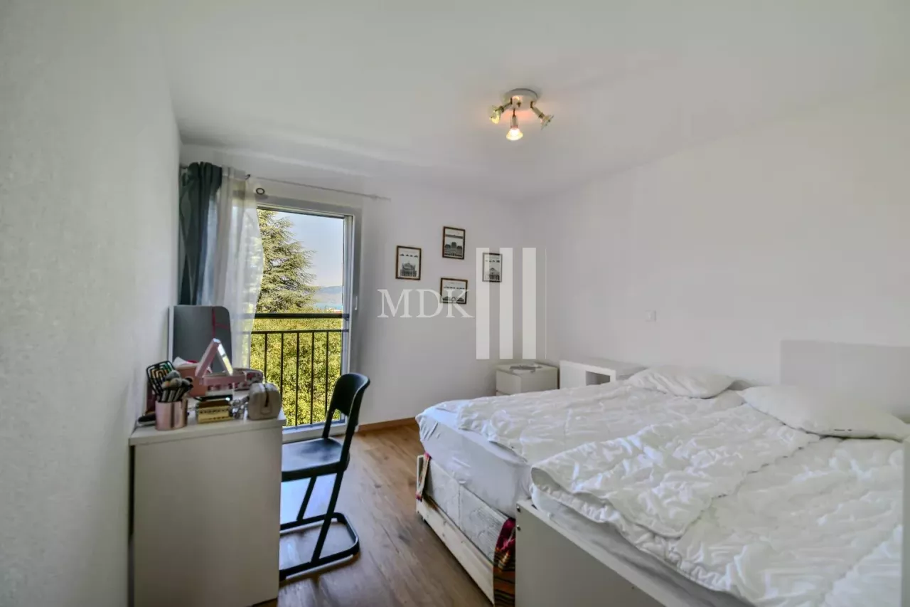 Magnifique appartement traversant