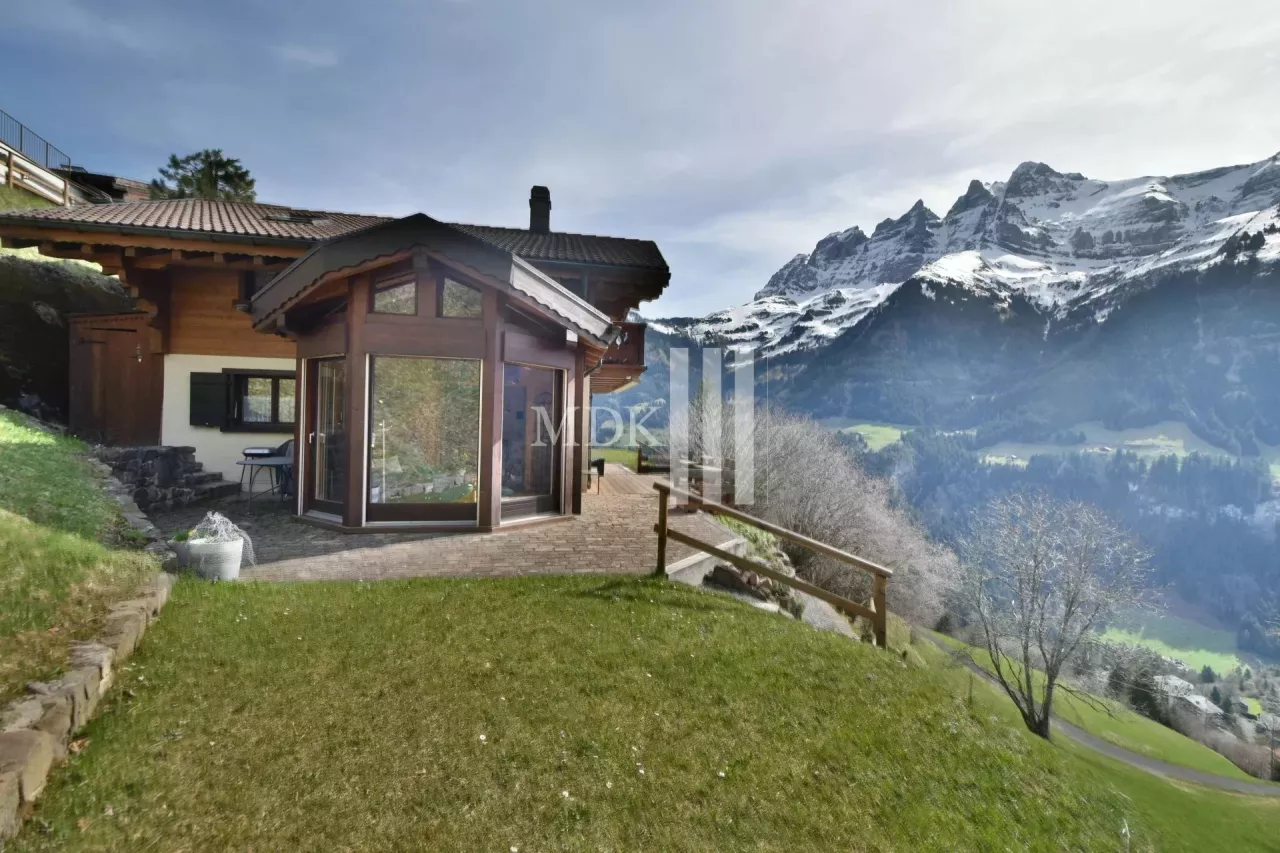 Chalet meublé à louer pour l'hiver 25-26 à Champéry !