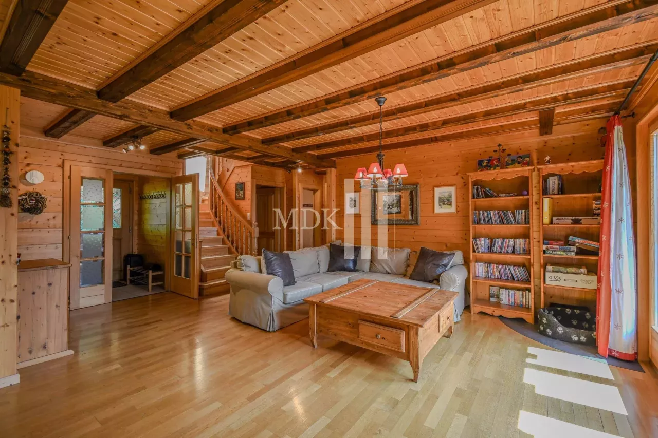 Magnifique chalet idéalement situé au coeur du village