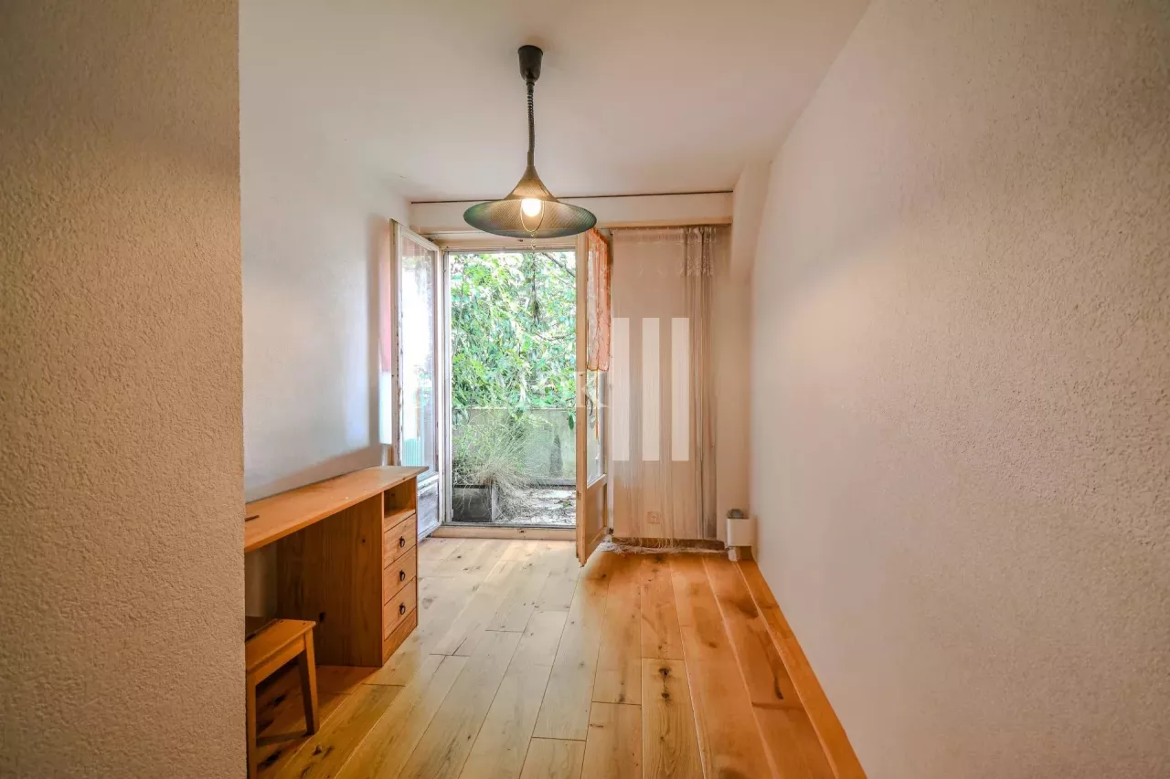 Charmante villa mitoyenne avec jardin