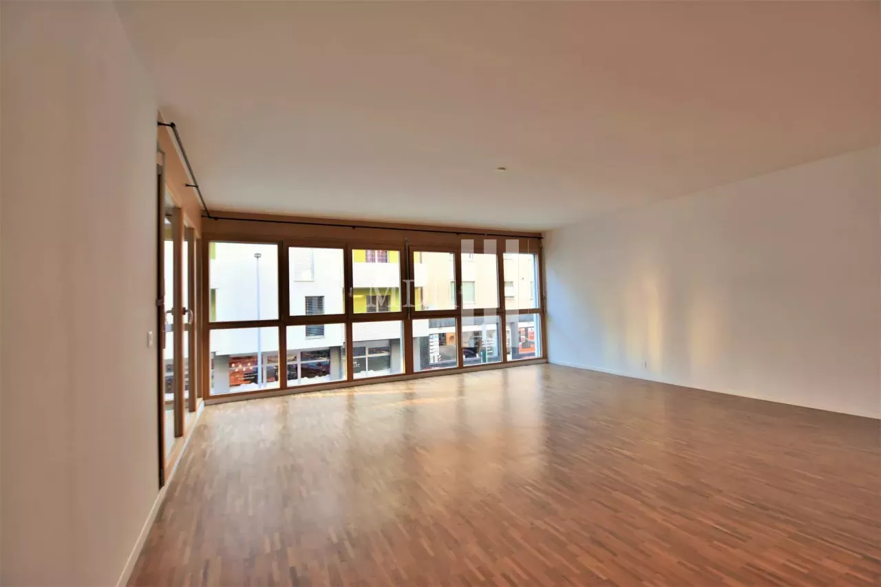 Bel appartement de 4.5 pièces à louer au centre-ville de Monthey