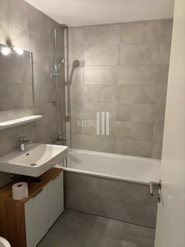 Joli studio à louer à Monthey