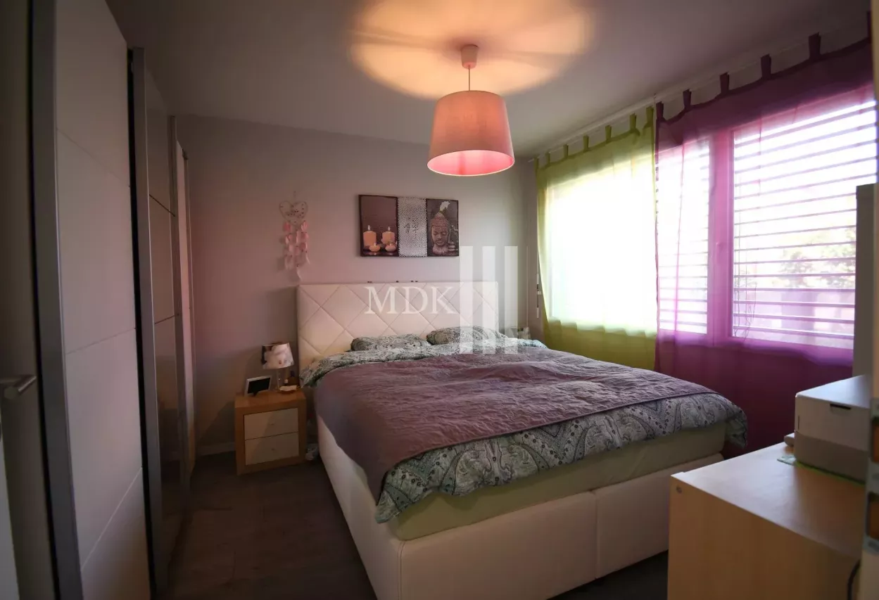 Bel appartement de 2.5 pièces à louer à Collombey