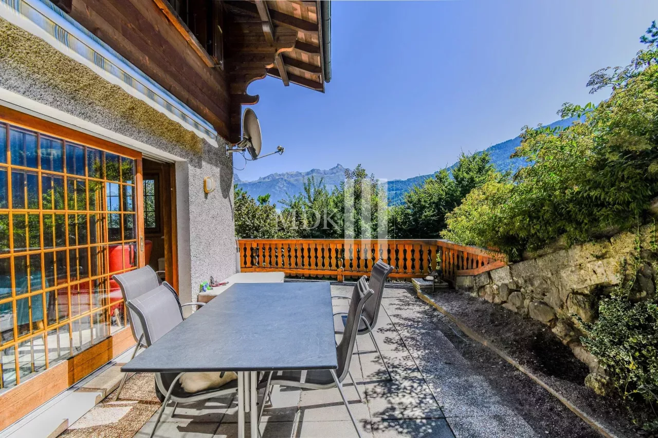 Spacieux appartement avec vue dégagée