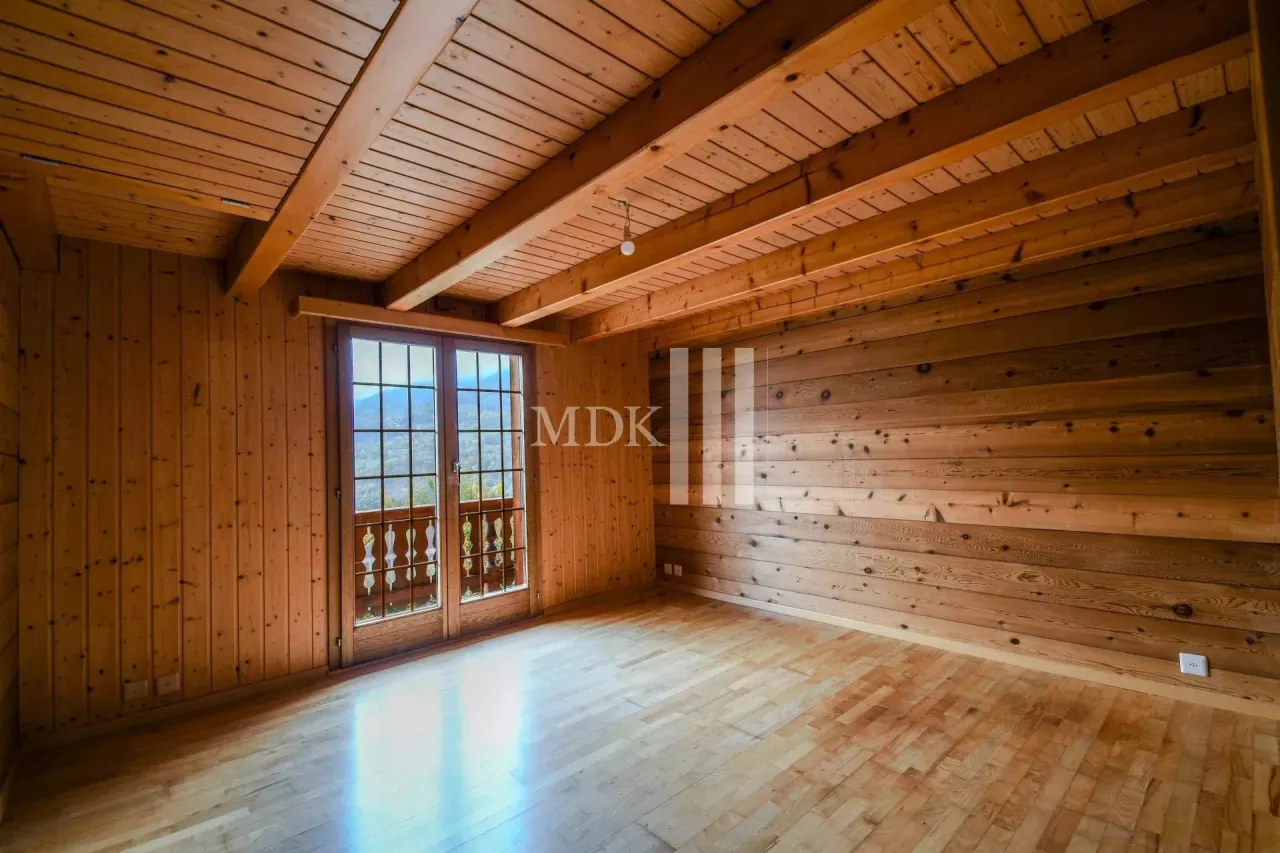 Authentique chalet de deux appartements