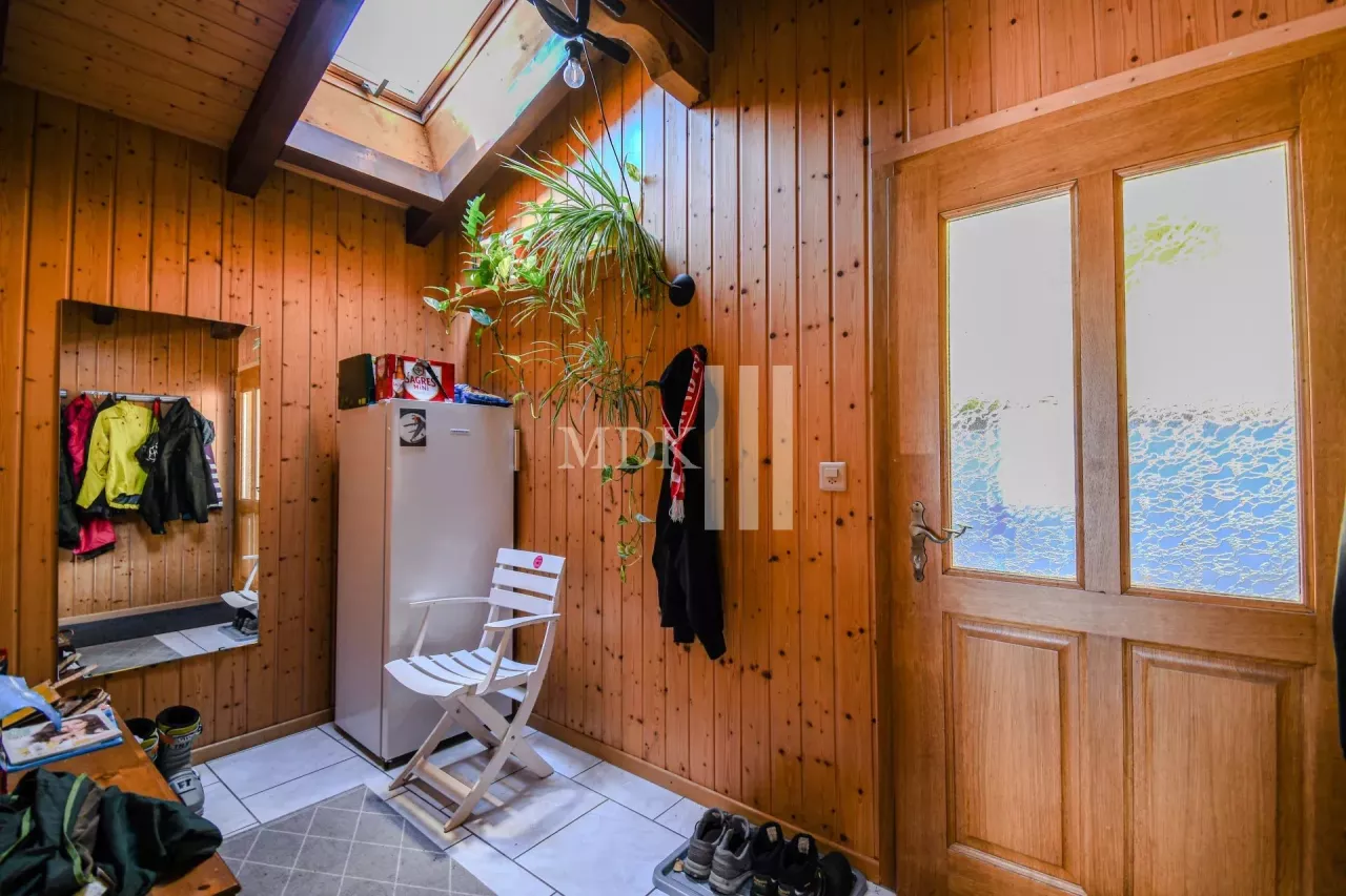 Authentique chalet de deux appartements