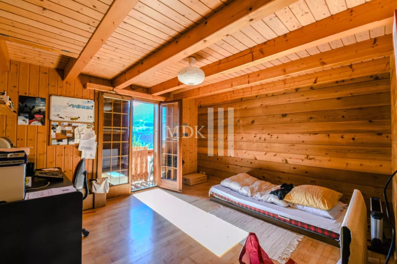 Authentique chalet de deux appartements