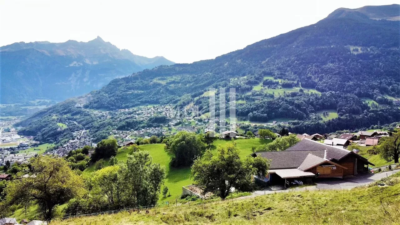 Opportunité terrain à bâtir aux Neyres