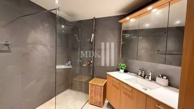 Bel appartement de 2.5 pièces à louer à Monthey
