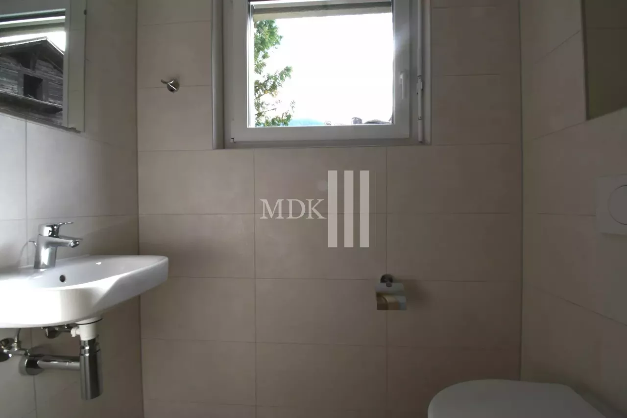 Maison mitoyenne neuve de 3.5 pièces à louer à Monthey
