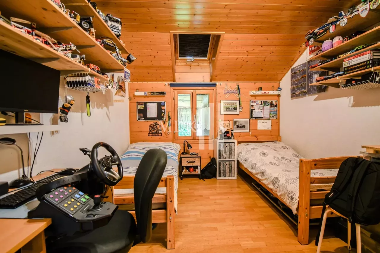 Authentique chalet de deux appartements