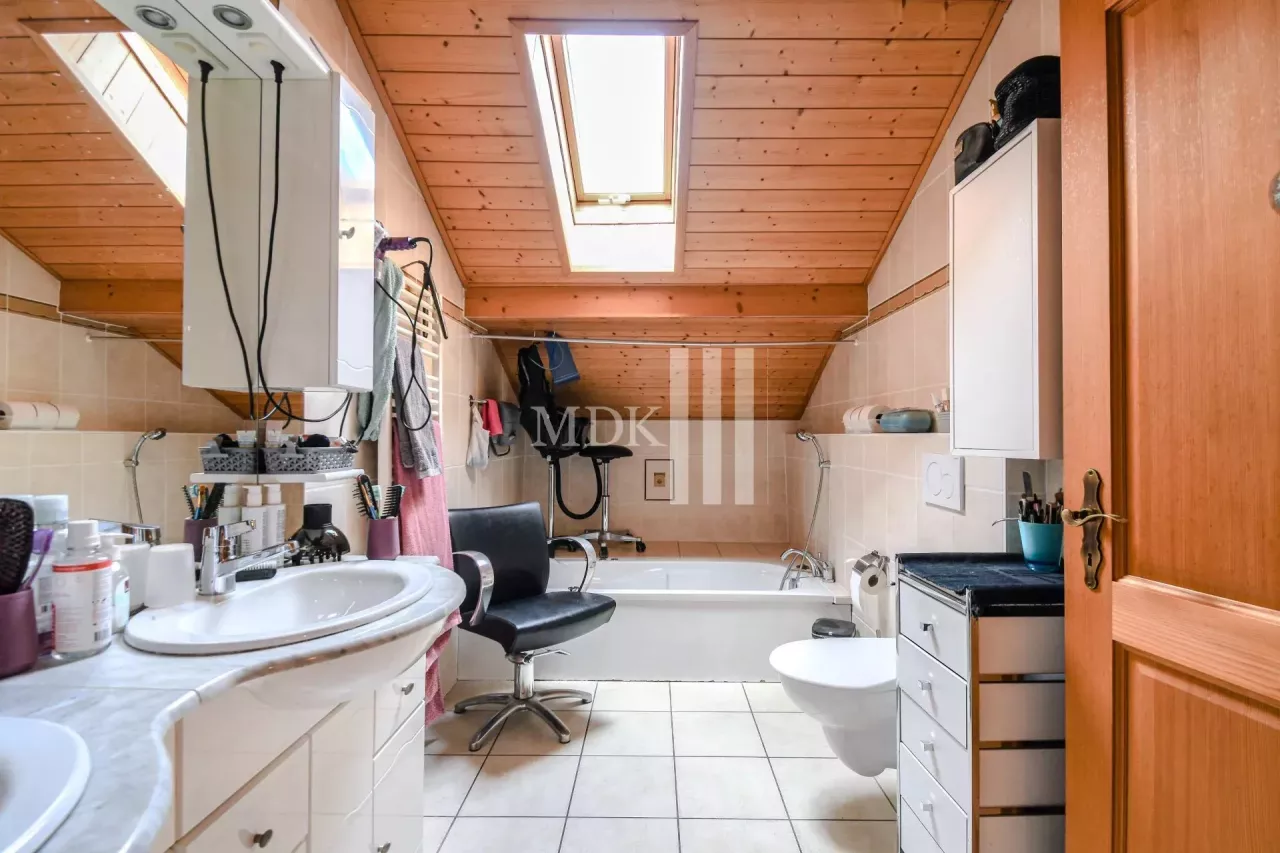 Authentique chalet de deux appartements