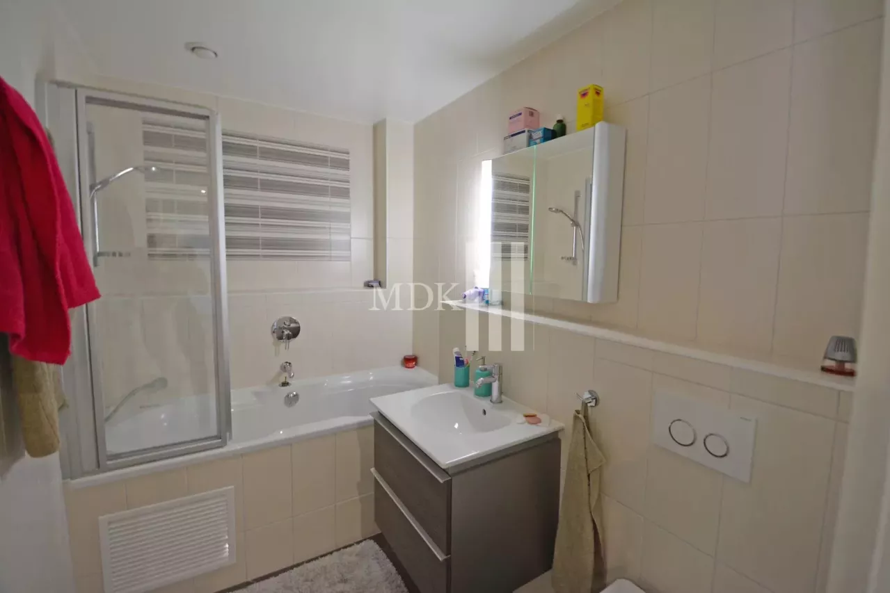 Spacieux appartement de 4.5 pièces au 2ème étage