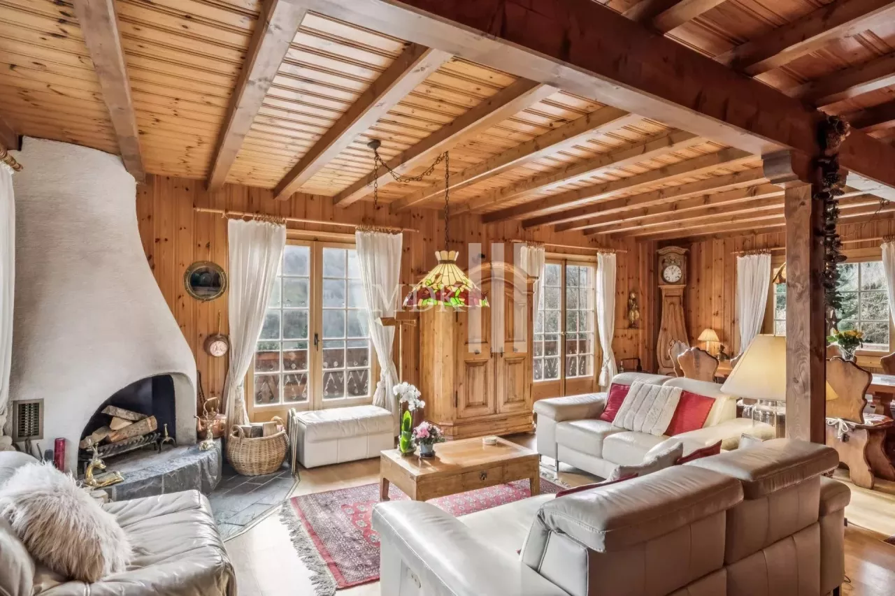 Magnifique chalet avec vue dégagée sur les montagnes