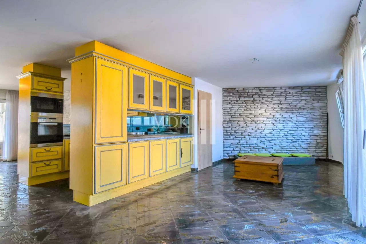 A louer à la Marina du Bouveret