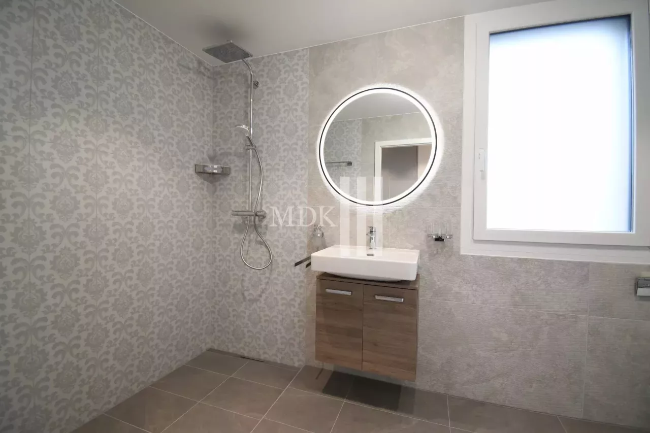 Appartement neuf de 2.5 pièces à louer à Monthey