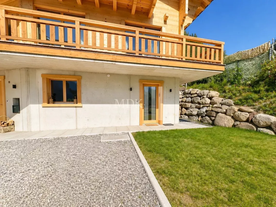 Appartement neuf à louer 2.5 p à Champéry