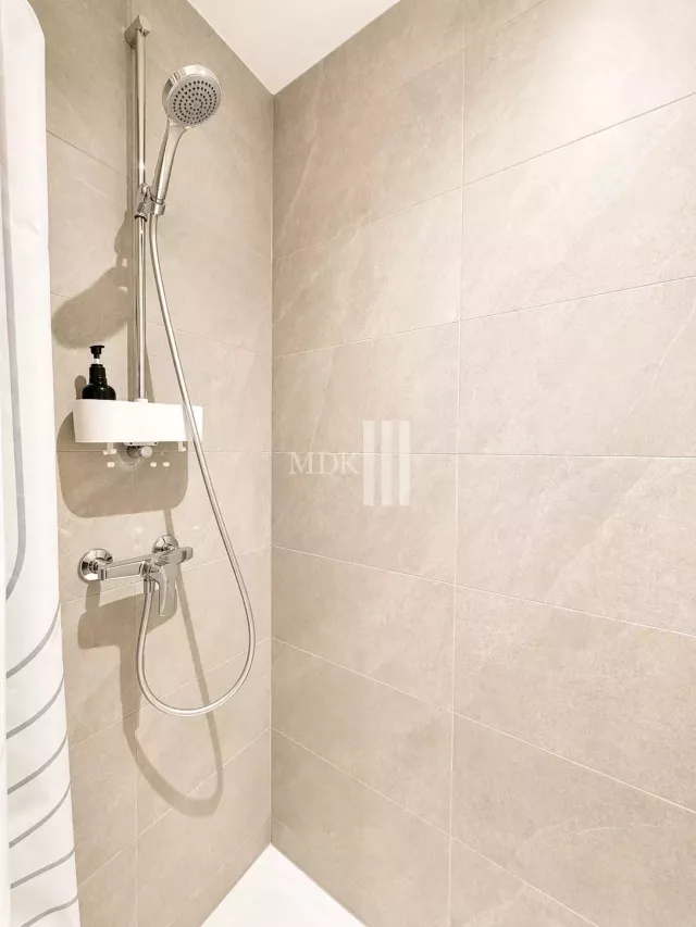 Appartement neuf à louer 2.5 p à Champéry