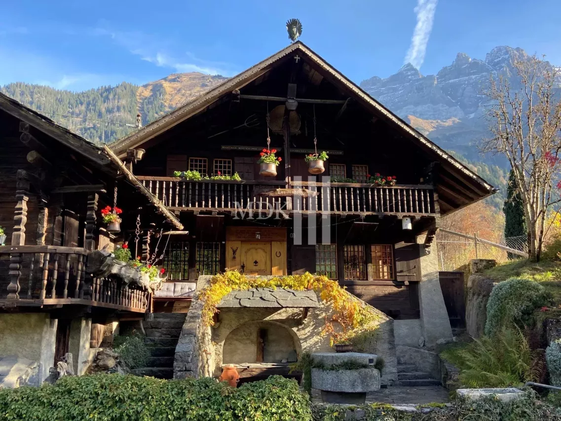 Chalet de charme à Val-d’Illiez – Une opportunité rare !