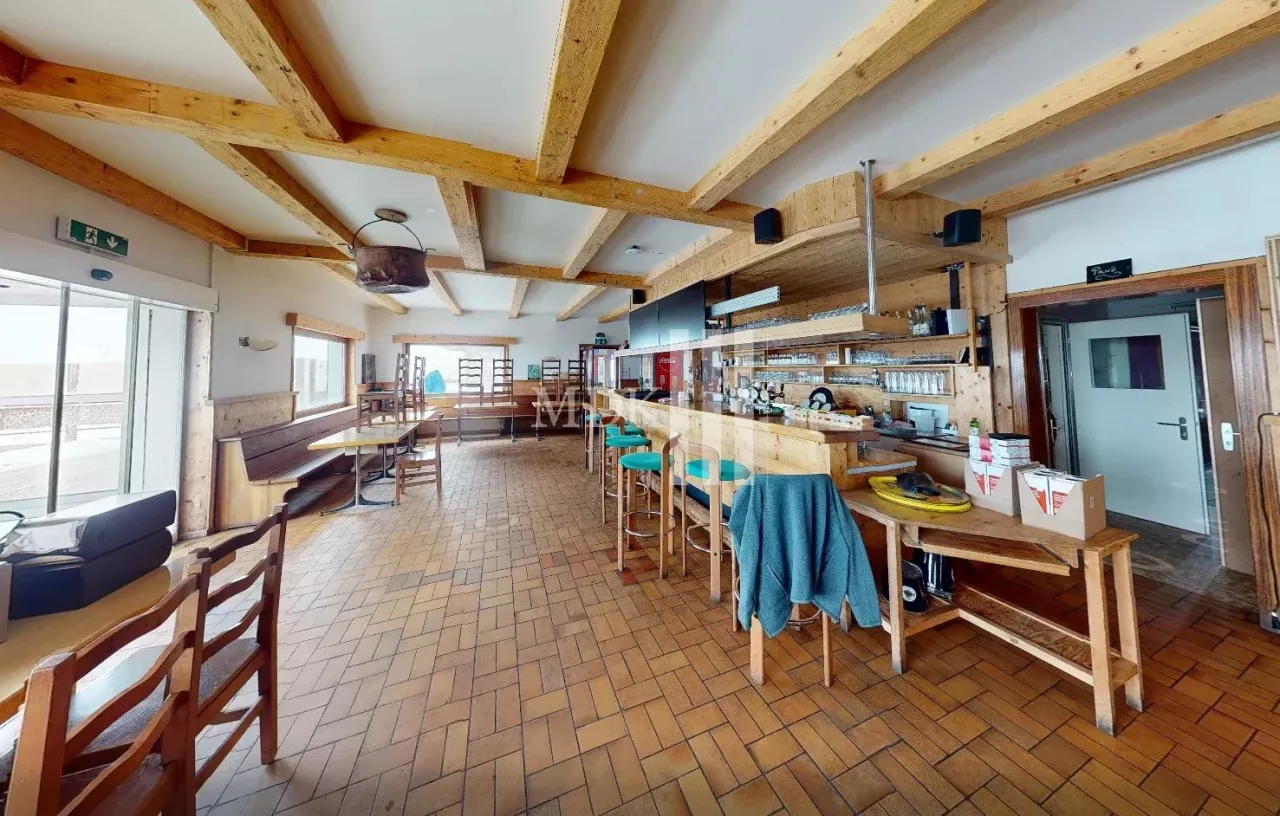 Restaurant/hôtel sur les pistes des Portes du Soleil