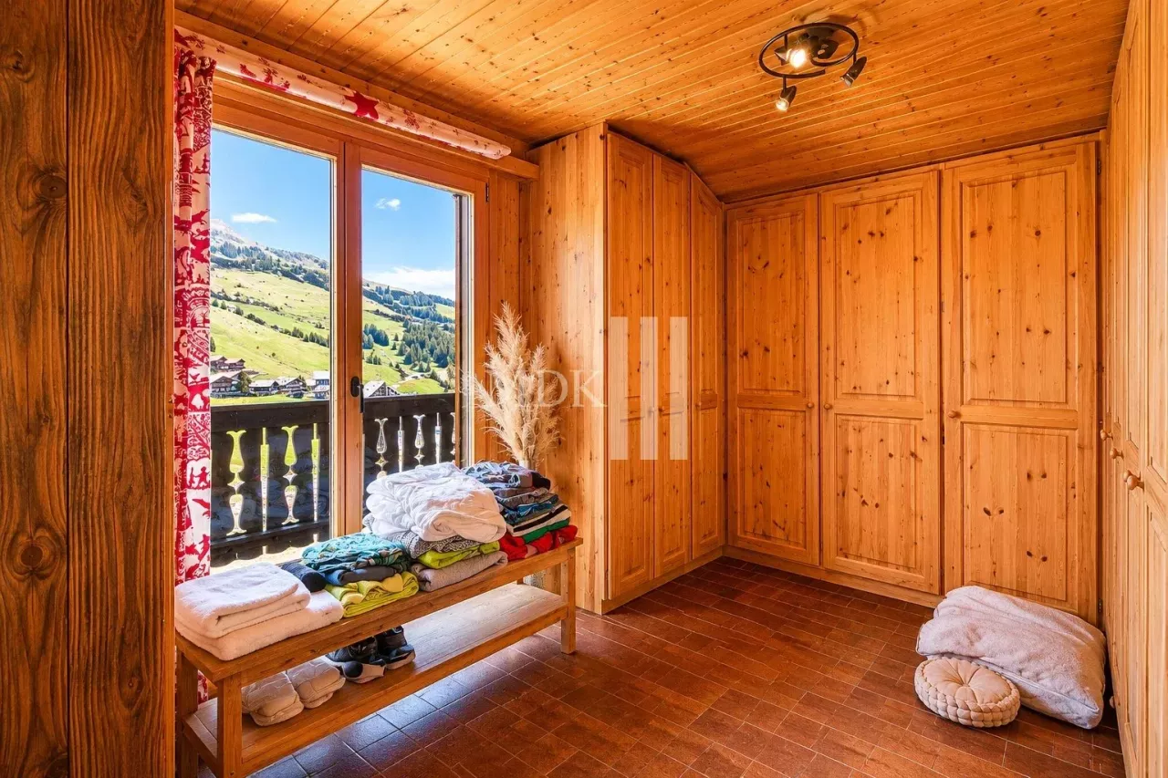 Luxueux chalet sur les pistes de ski !