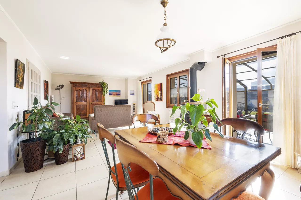 Villa individuelle de 5.5 pièces dans quartier prisé