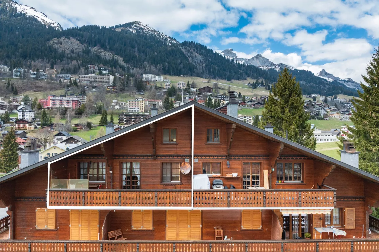 Appartement duplex avec place de parc intérieure à Leysin