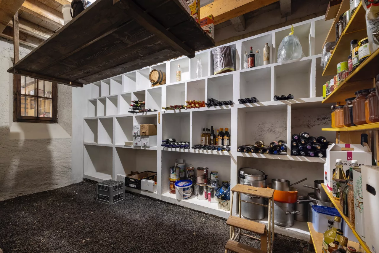 Restaurant individuel avec habitation aux Plans-sur-Bex