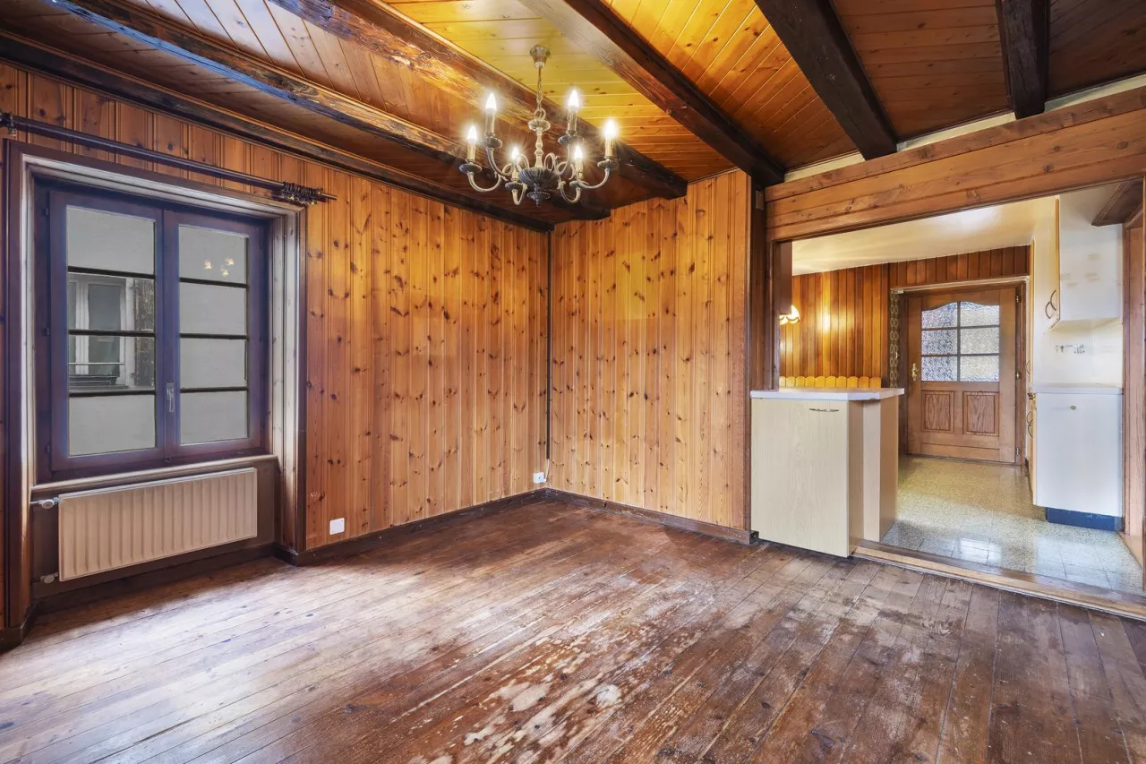 Roche - Maison contiguë de 5 pièces au coeur du village