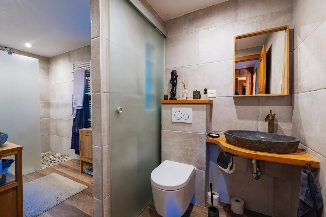 Chalet individuel de 7.5 pièces à 3 min. en voiture de Gryon/Barboleuse