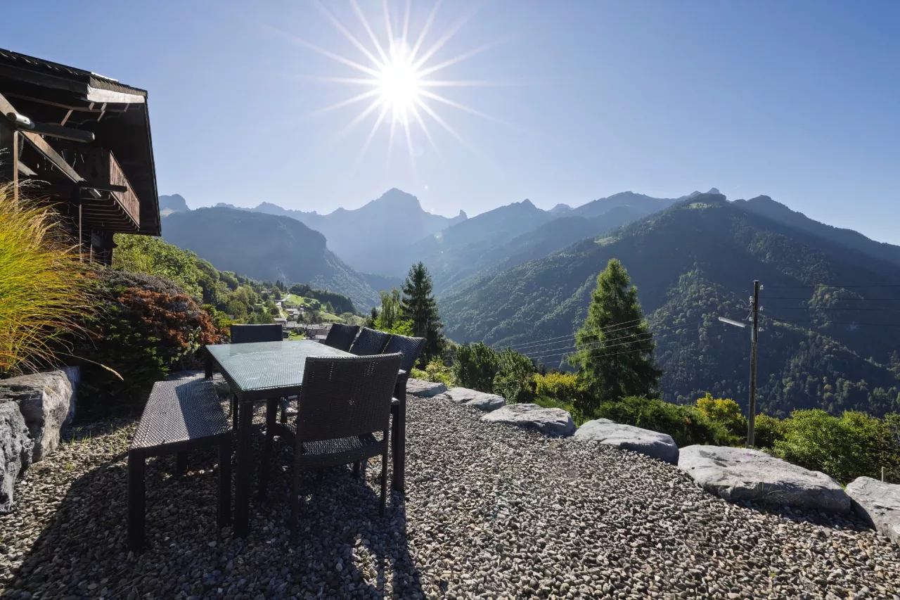 Chalet individuel de 7.5 pièces à 3 min. en voiture de Gryon/Barboleuse